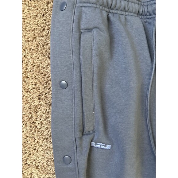 Nike LeBron Standard Issue Mens M Therma FIT Basketball Tear Pants FZ1036 491 - Picture 4 of 8
